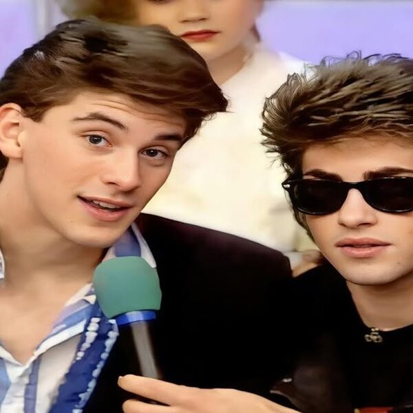 Bobby and Jason with microphones on the Dance Party USA floor, 1987